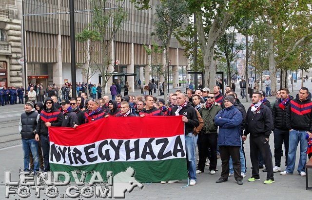 Szurkoloi_demonstracio_20141026_31