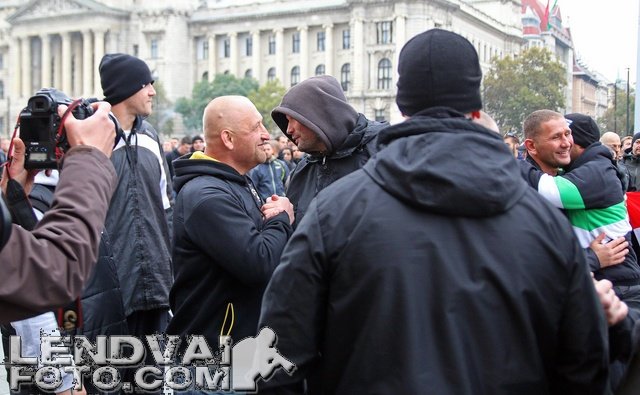 Szurkoloi_demonstracio_20141026_43