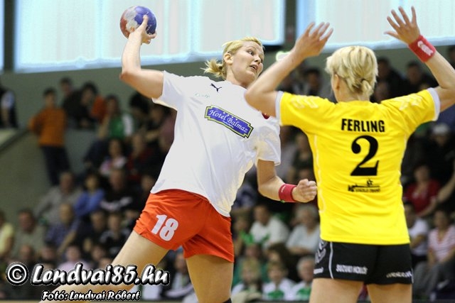 MK_DVSC-Dunaferr_30-32_20080412_08