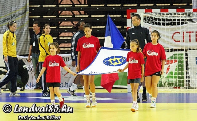 FRA-HUN_U19_17-28_20090814_11