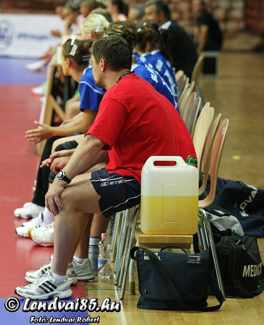 HUN-SVK_U19_28-16_20090816_57
