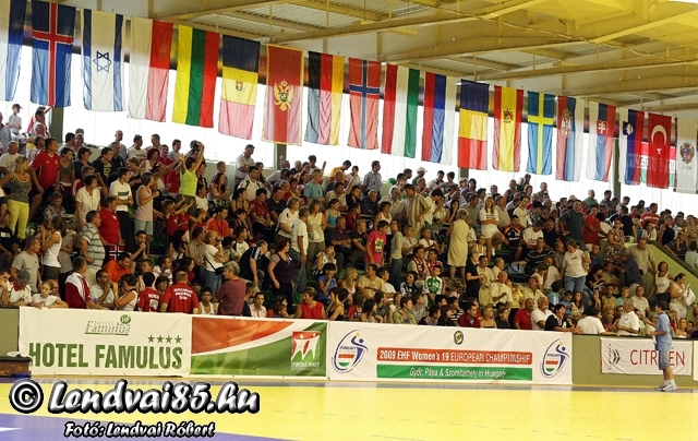 HUN-NOR_U19_27-29_20090823_01