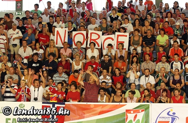 HUN-NOR_U19_27-29_20090823_16
