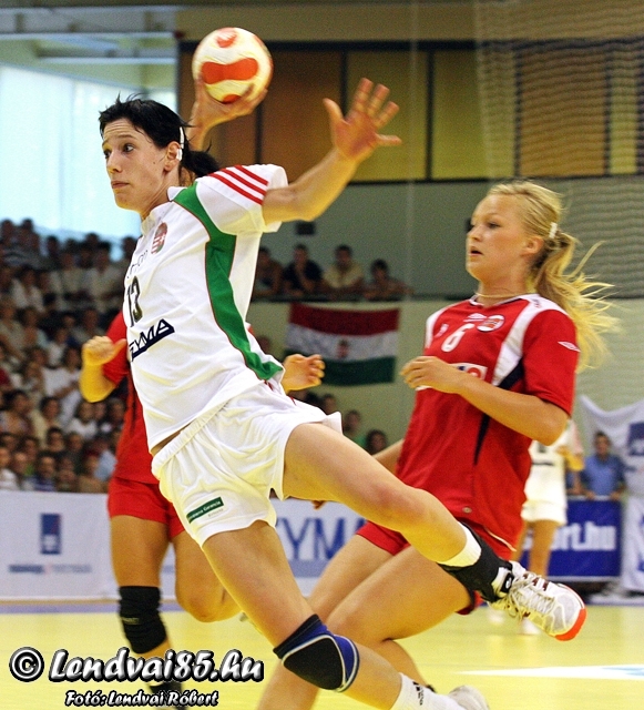 HUN-NOR_U19_27-29_20090823_30