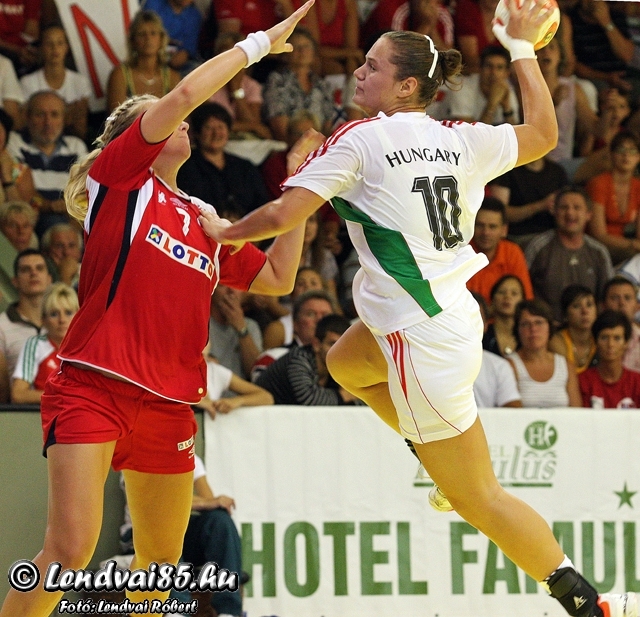 HUN-NOR_U19_27-29_20090823_38