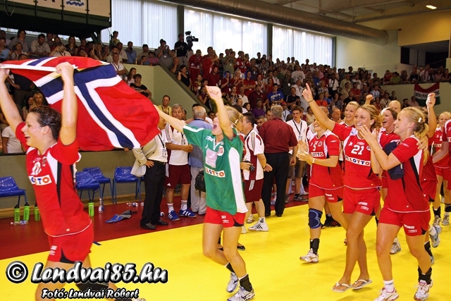 HUN-NOR_U19_27-29_20090823_55