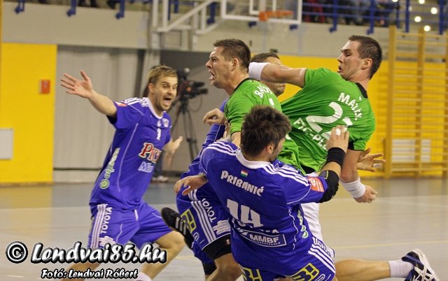 FTC-PLER_-_Pick_Szeged_23-29_20111116_54