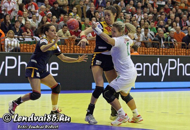 HUN-ESP_32-31_20121207_097