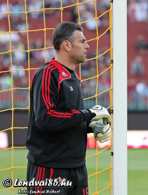 Ligavalogatott-AC_Milan_2-5_20090422_01