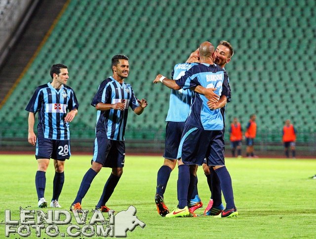 FTC-Sliema_Wanderers_2-1_20140710_61