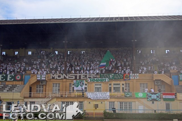 FTC-Rapid_szurkoloifoci_8-3_20140810_03