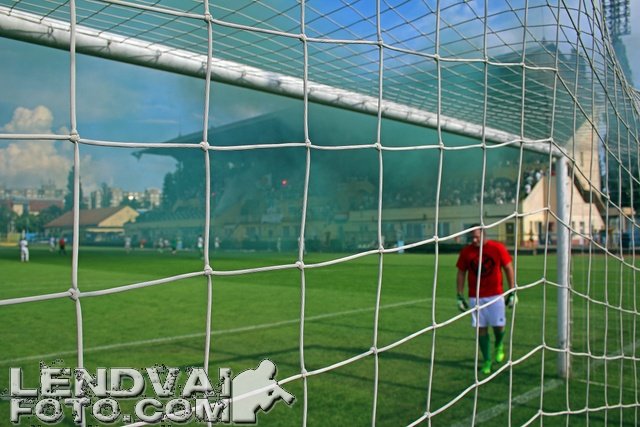 FTC-Rapid_szurkoloifoci_8-3_20140810_14