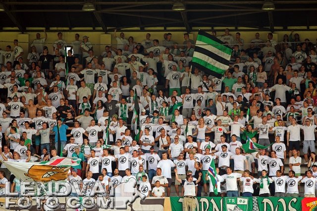 FTC-Rapid_szurkoloifoci_8-3_20140810_26