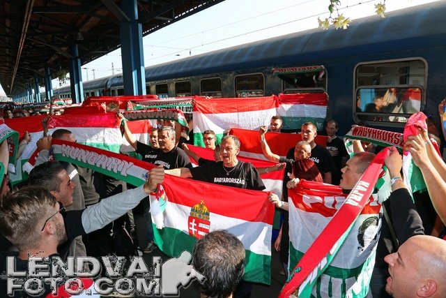 On_tour_bukarest_visszaut_20141012_15